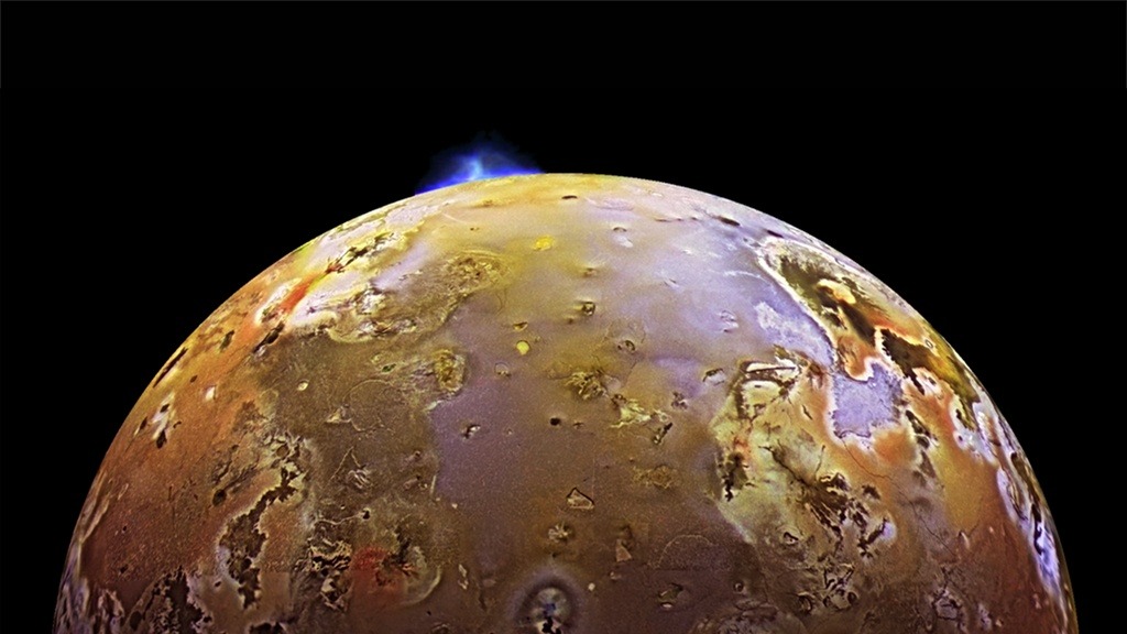 Io NewHorizons cf 1024