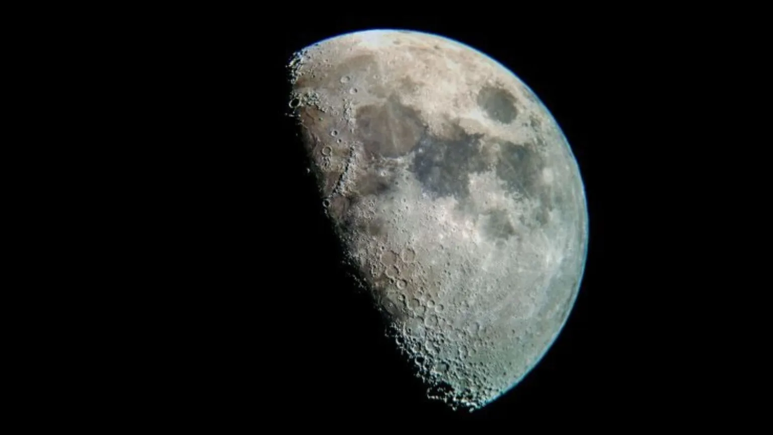 ماه بسیار قدیمی‌تر از تصور ماست، تحقیقات جدید نشان می‌دهد