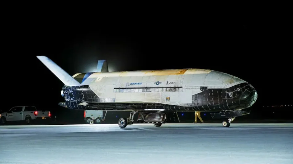 هواپیمای فضایی X-37B ایالات متحده سیستم ناوبری کوانتومی را آزمایش می‌کند که می‌تواند جایگزین GPS شود