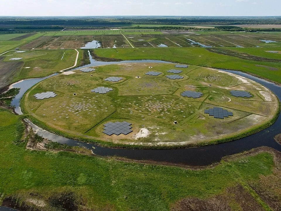 960px LOFAR Superterp 20251115 1