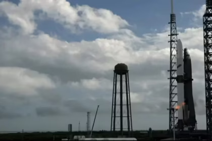 آب و هوای بد، پرتاب موشک جدید گلن بلو اوریجین در ماموریت مریخ ناسا را ​​به تعویق انداخت