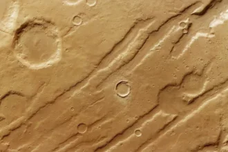 تغییرات یخبندان مریخ را از فضای بیرونی دنبال می‌کنیم