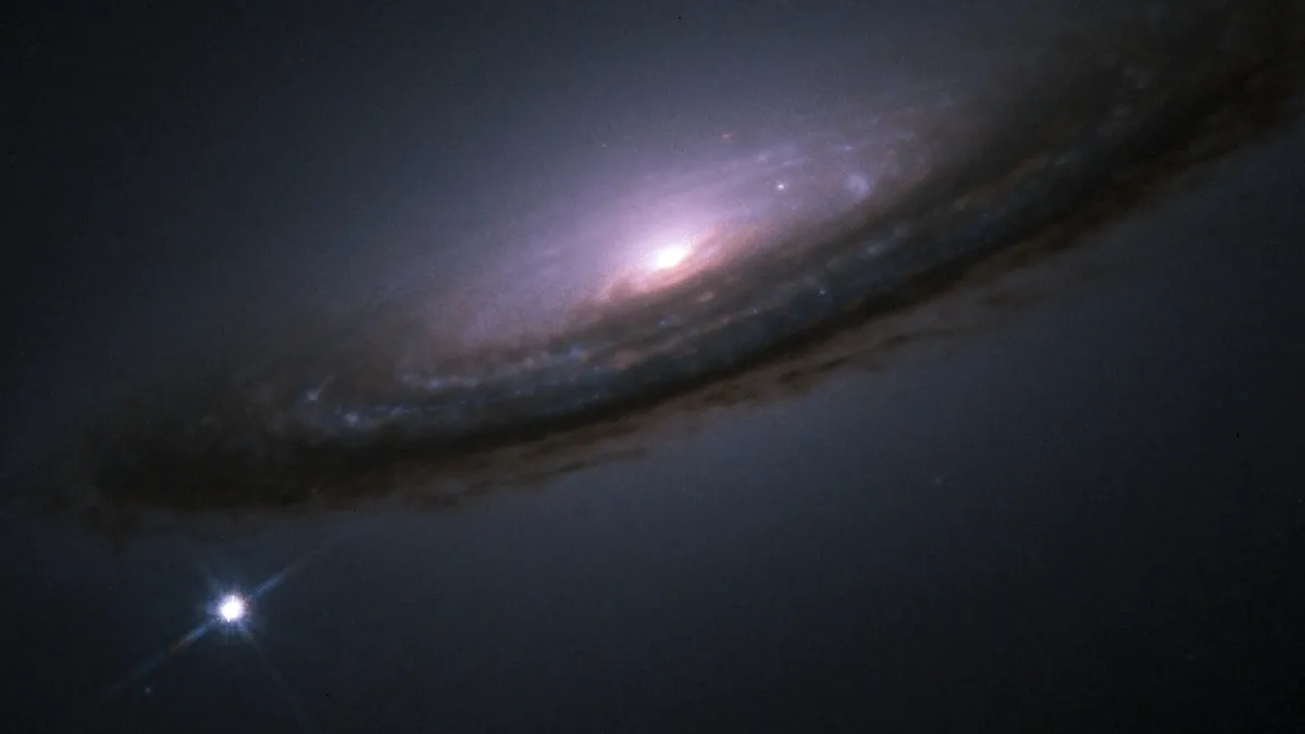 یافتههای جدید نشان میدهد که انبساط کیهان ممکن است در حال کند شدن باشد