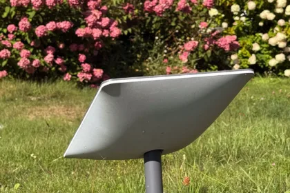 اسپیس ایکس بی سر و صدا طرح ۴۰ دلاری استارلینک خود را در ایالات متحده حذف کرد