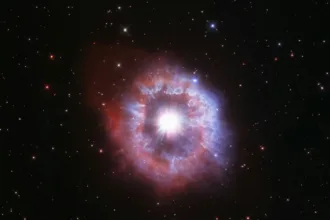 تلسکوپ فضایی جیمز وب (JWST) یک ابرنواختر قدیمی را شناسایی کرد